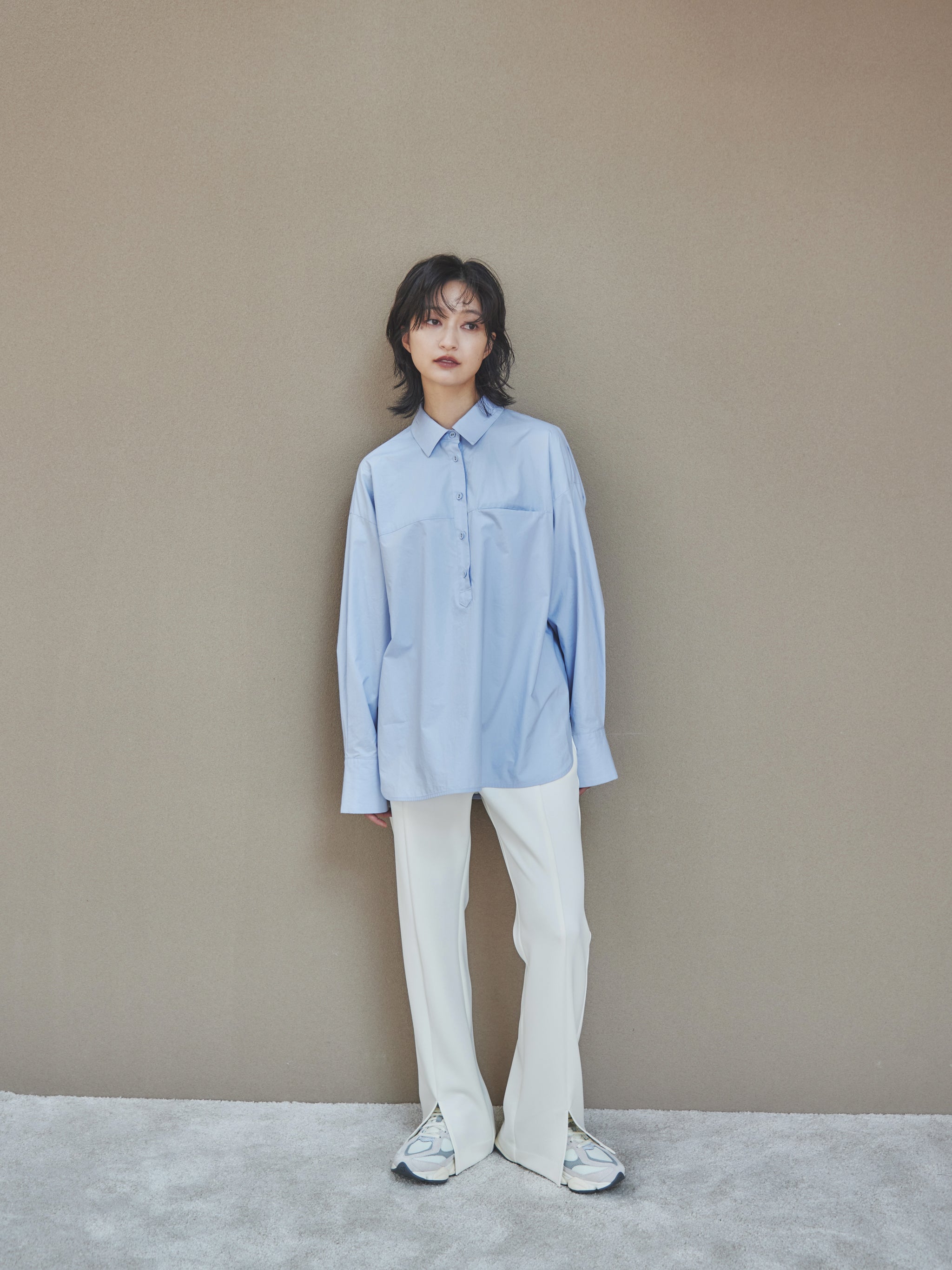 Slit flare pants