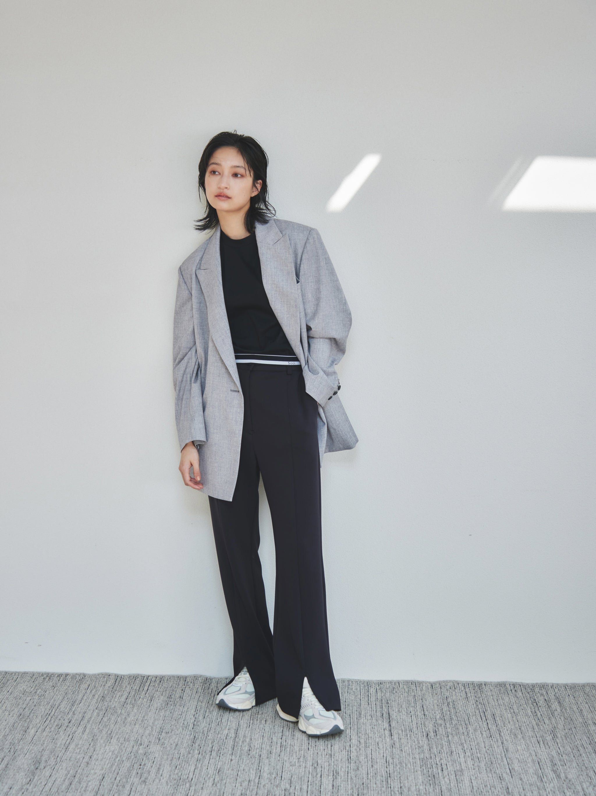 Slit flare pants