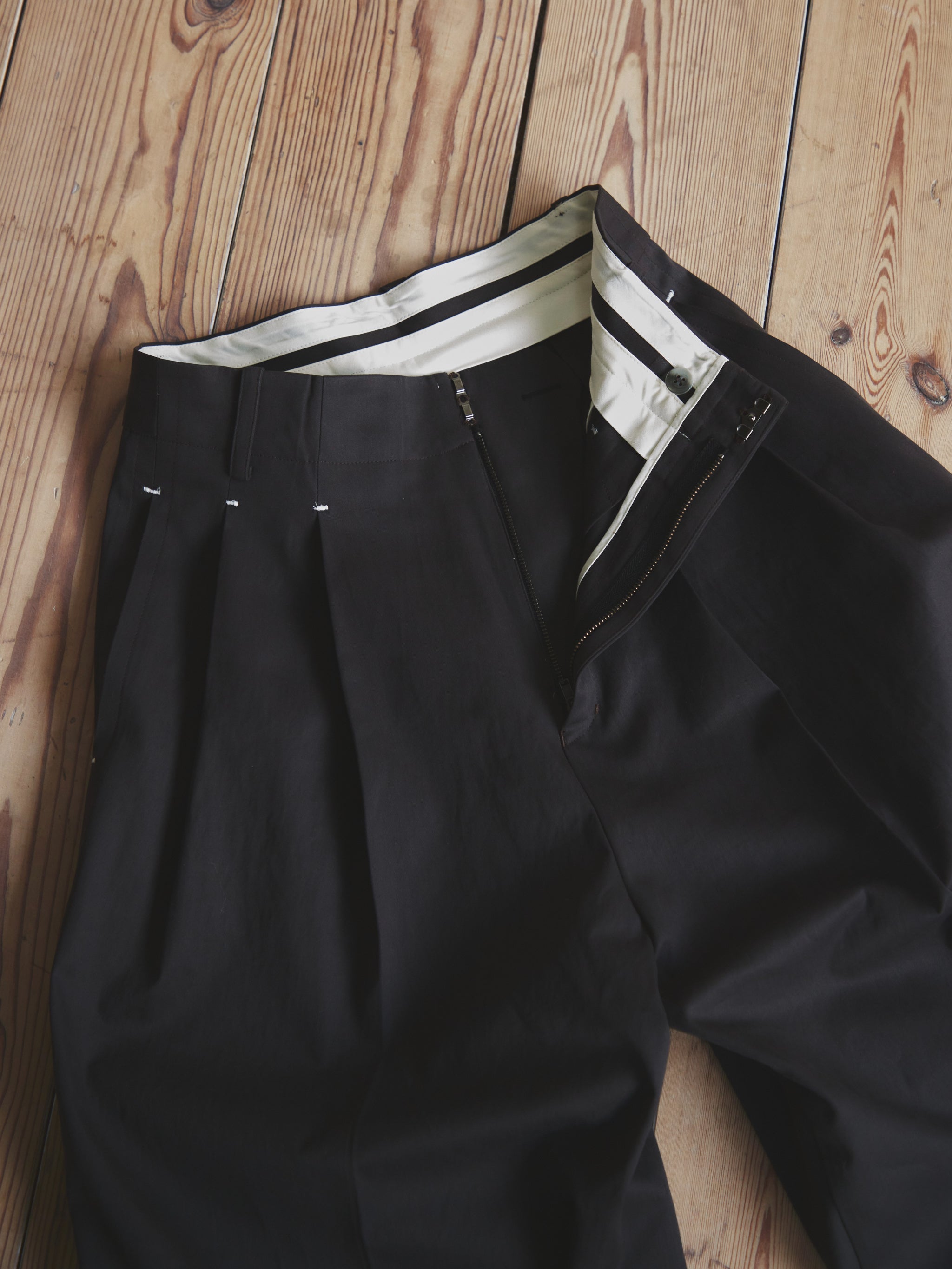 Side slit buggy pants