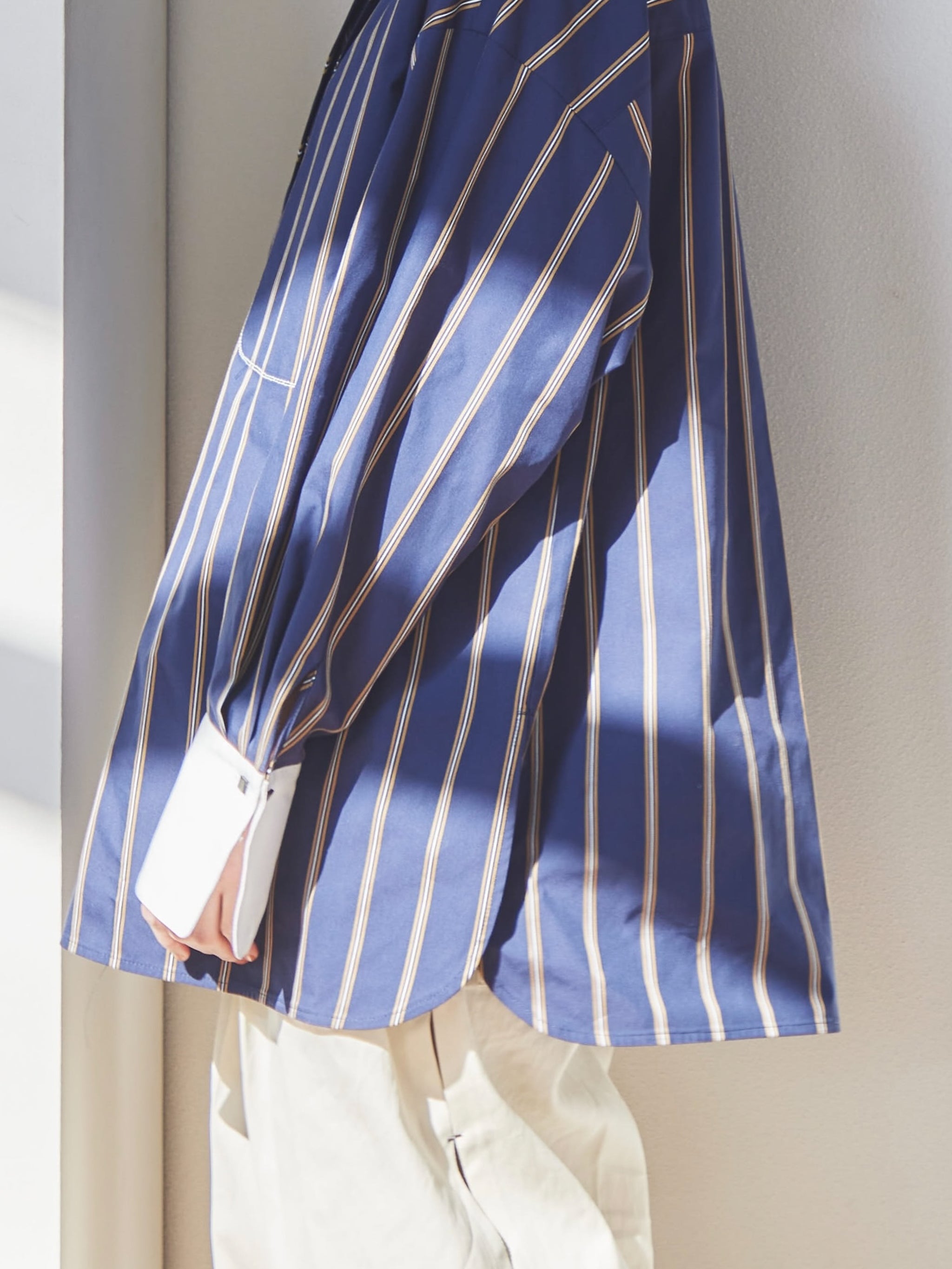 Tie set stripe shirt