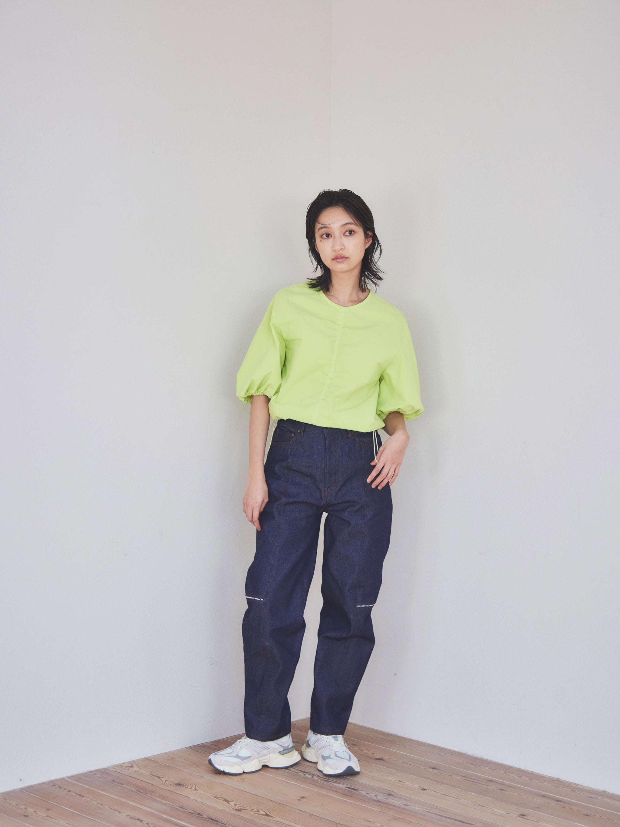 Balloon cropped blouse