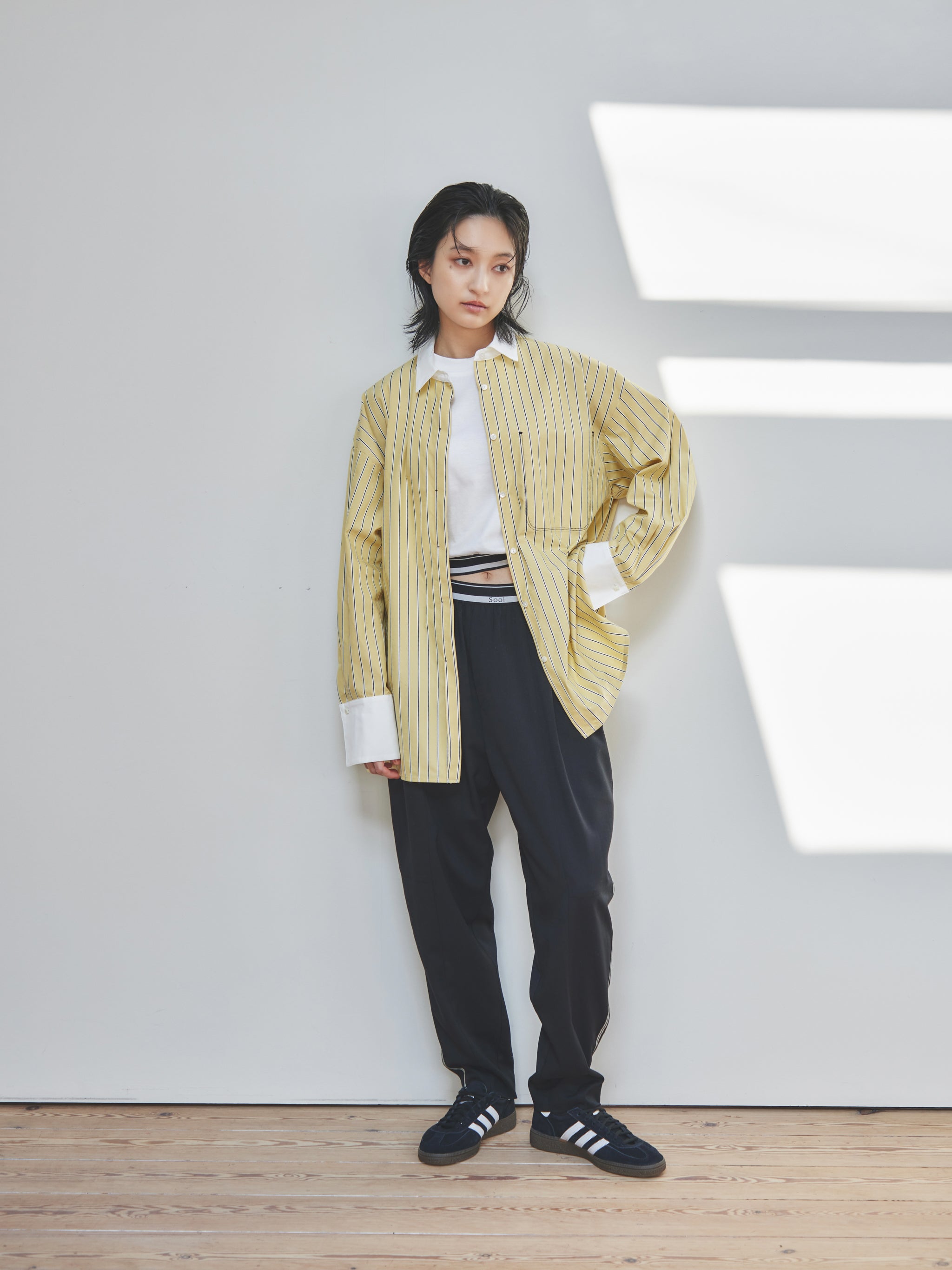 Tie set stripe shirt