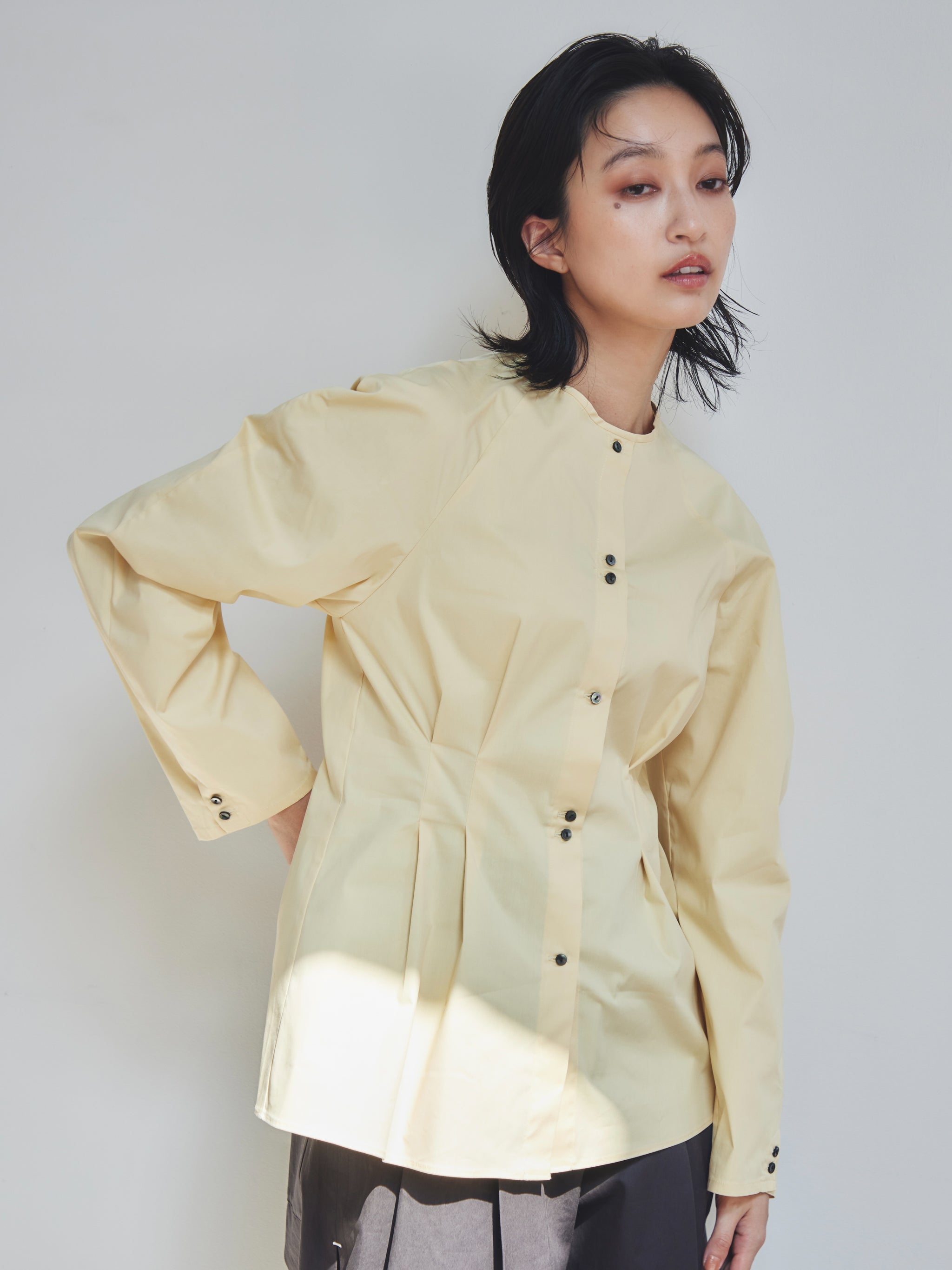 Waist shape mutton blouse