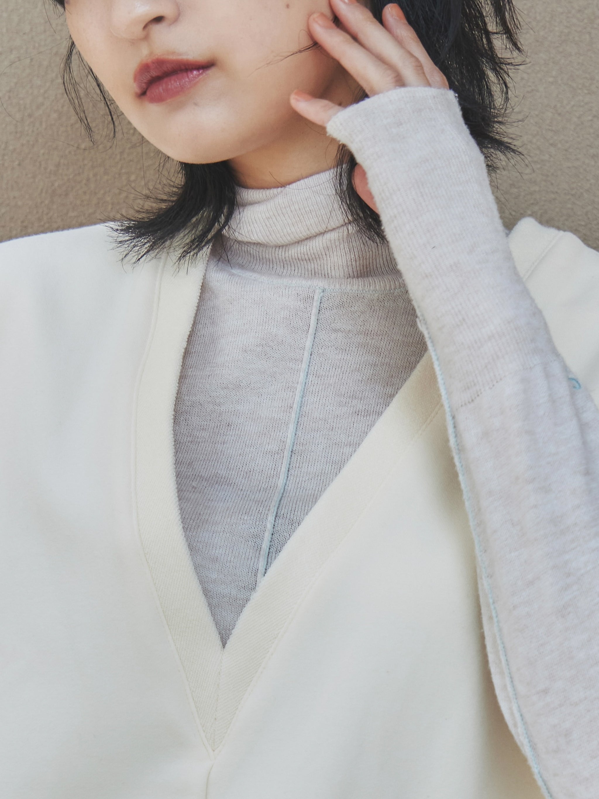 Silver line sweat vest