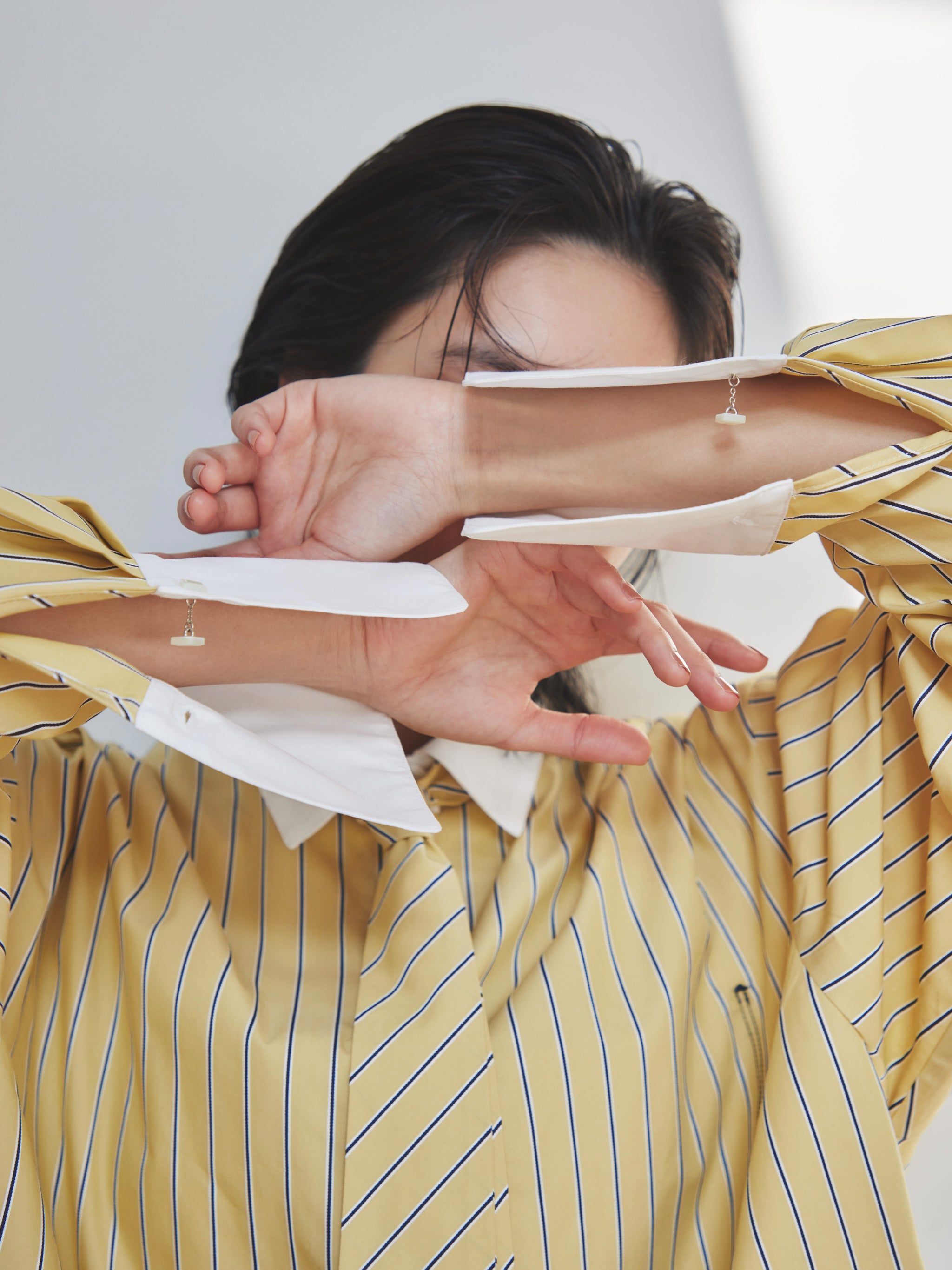 Tie set stripe shirt