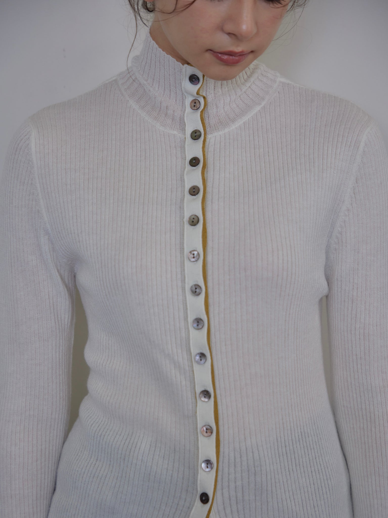 Open Button Rib Knit