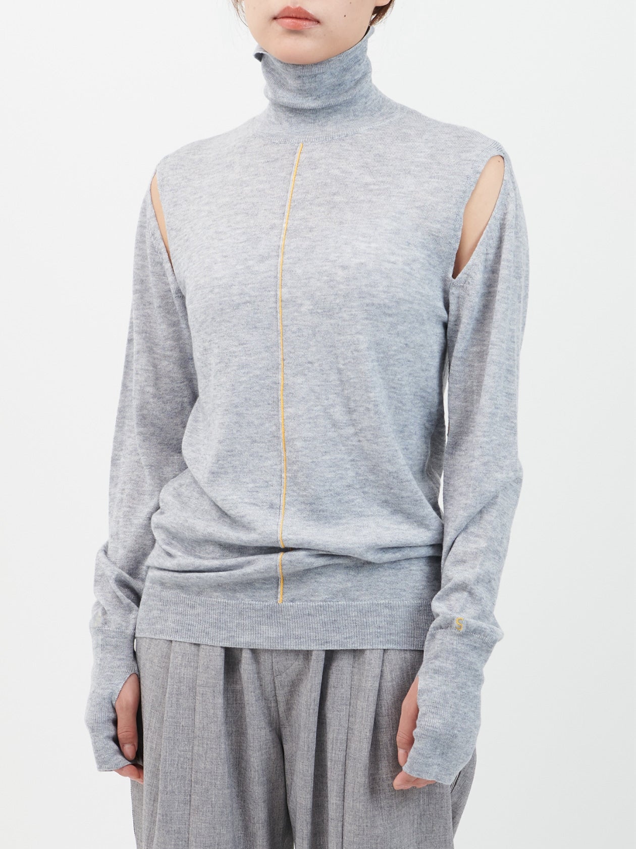 slit sheer turtle knit / gray