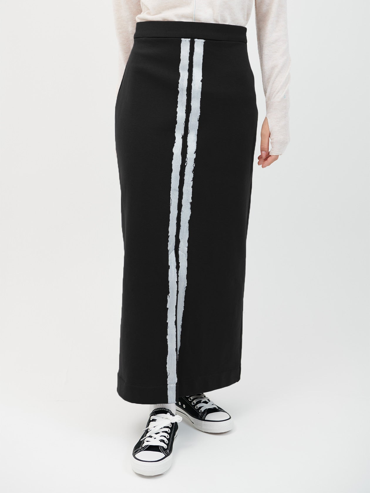 Silver line sweat skirt / black