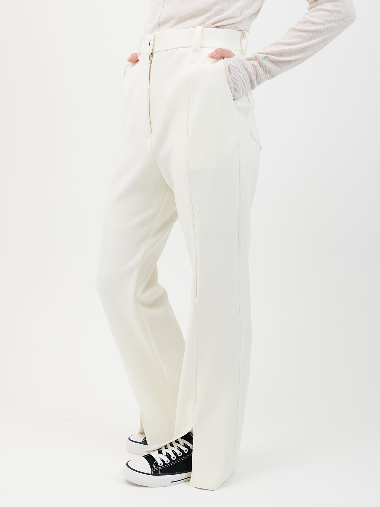 Slit flare pants / white